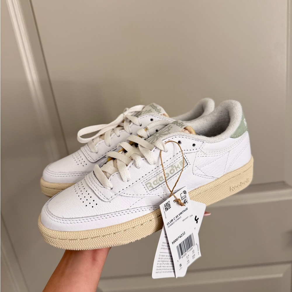Reebok Women’s Club C 85 Vintage Tennis Shoe